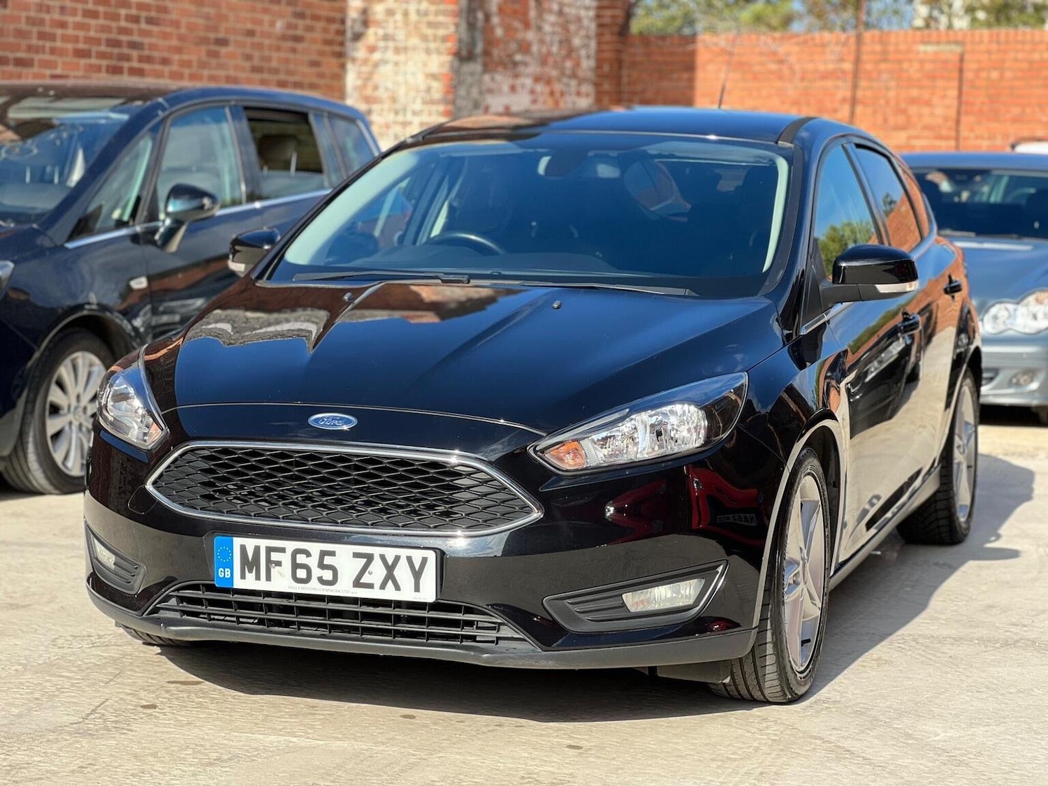 Used Ford Focus 2015 for sale - 76334813: Photo 2