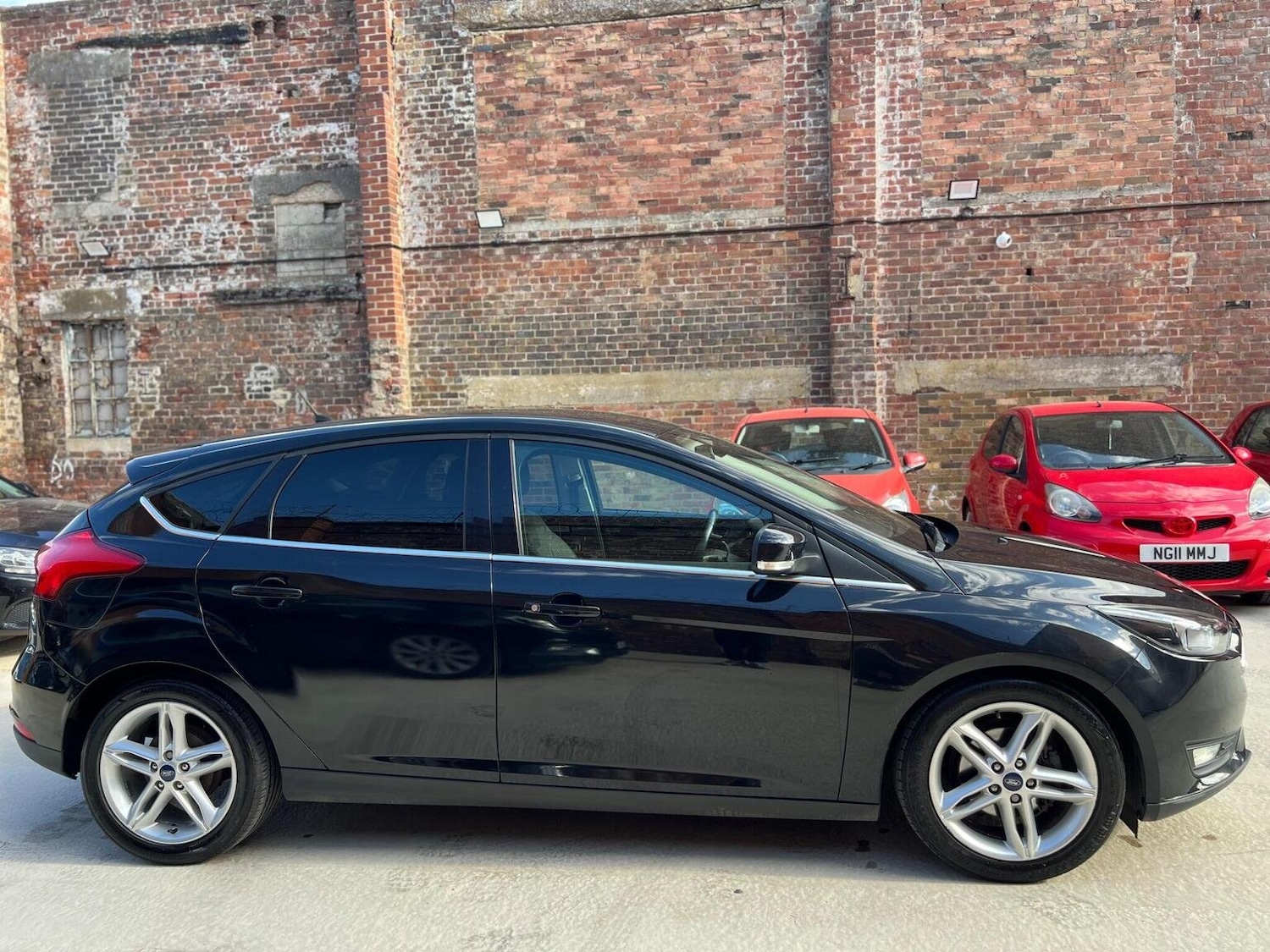 Used Ford Focus 2015 for sale - 76334813: Photo 9