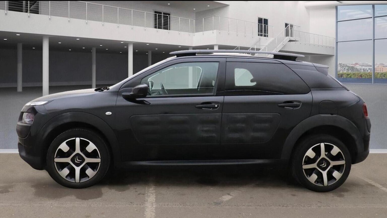 Used Citroen C4 Cactus 2017 for sale - 76476936: Photo 6