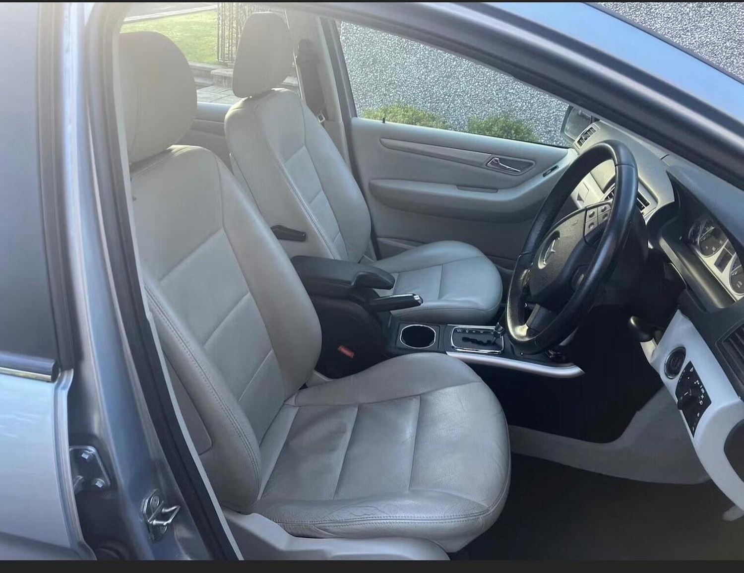 Used Mercedes-Benz B Class 2011 for sale - 76762166: Photo 5