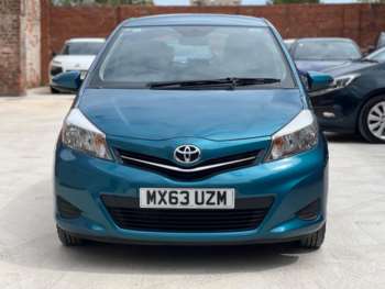 Used Toyota Yaris 2013 for sale - 75043582: Photo