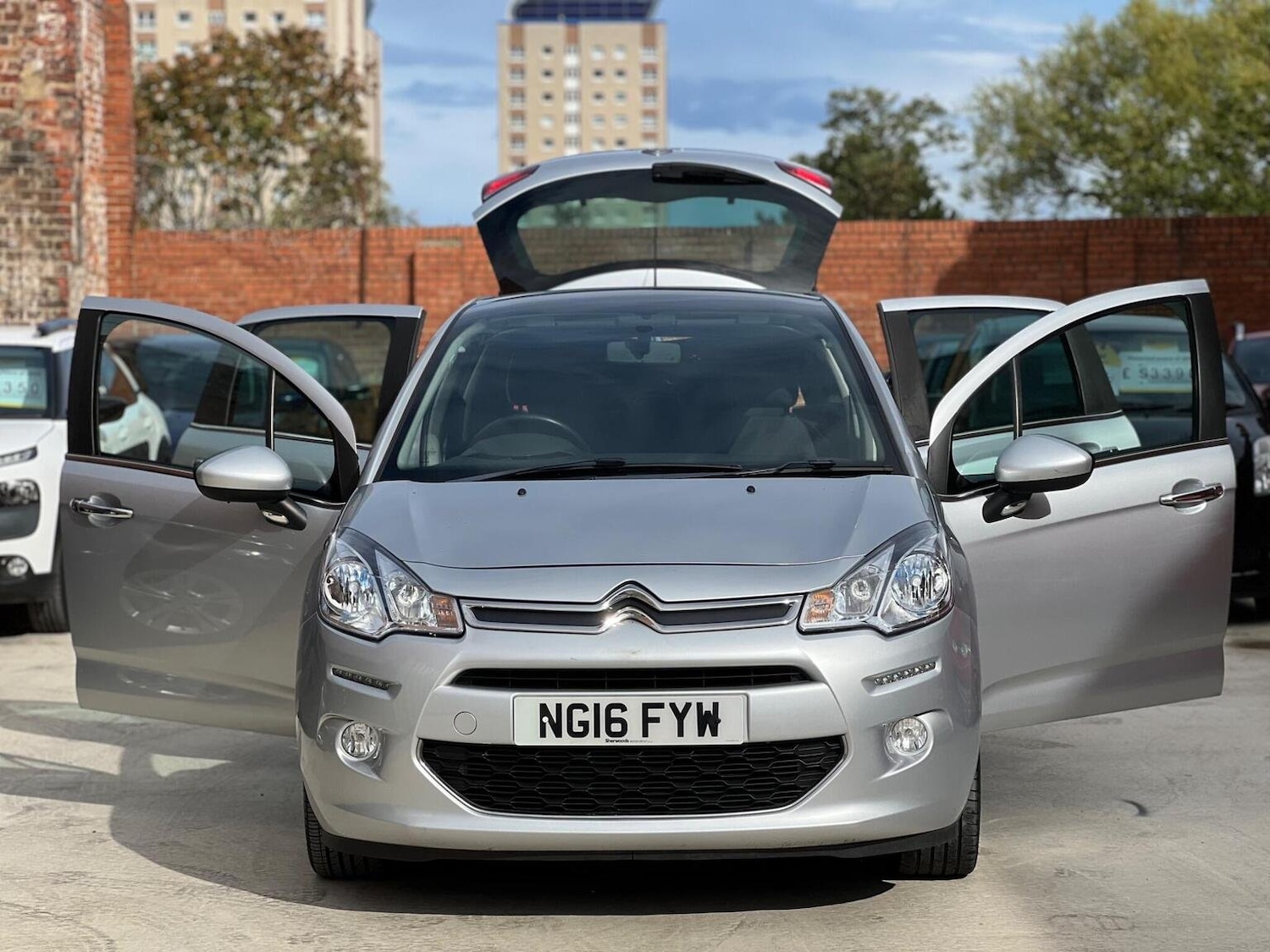 Used Citroen C3 2016 for sale - 76643433: Photo 18