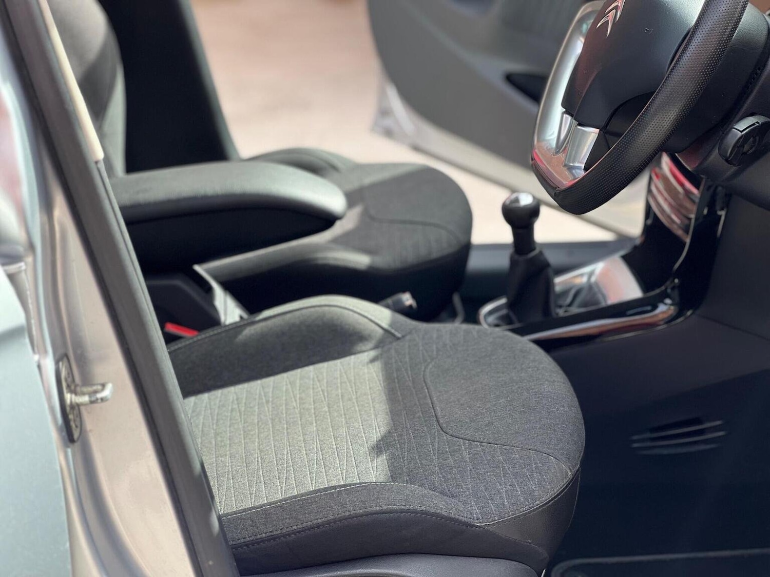 Used Citroen C3 2016 for sale - 76643433: Photo 24