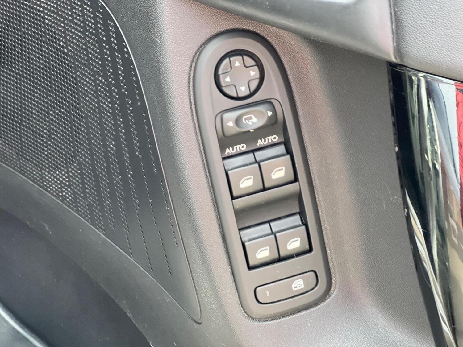 Used Citroen C3 2016 for sale - 76643433: Photo 26