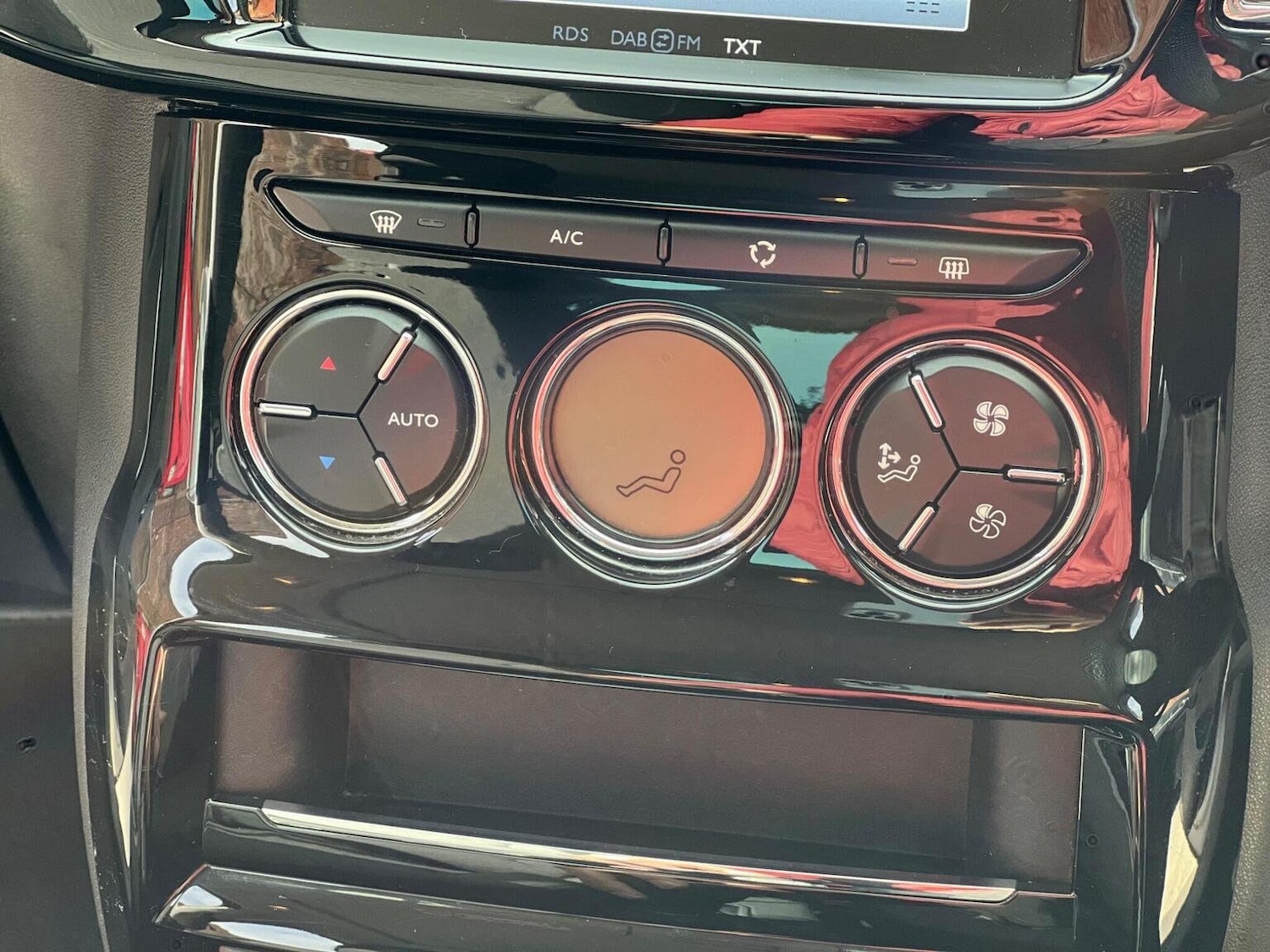 Used Citroen C3 2016 for sale - 76643433: Photo 35