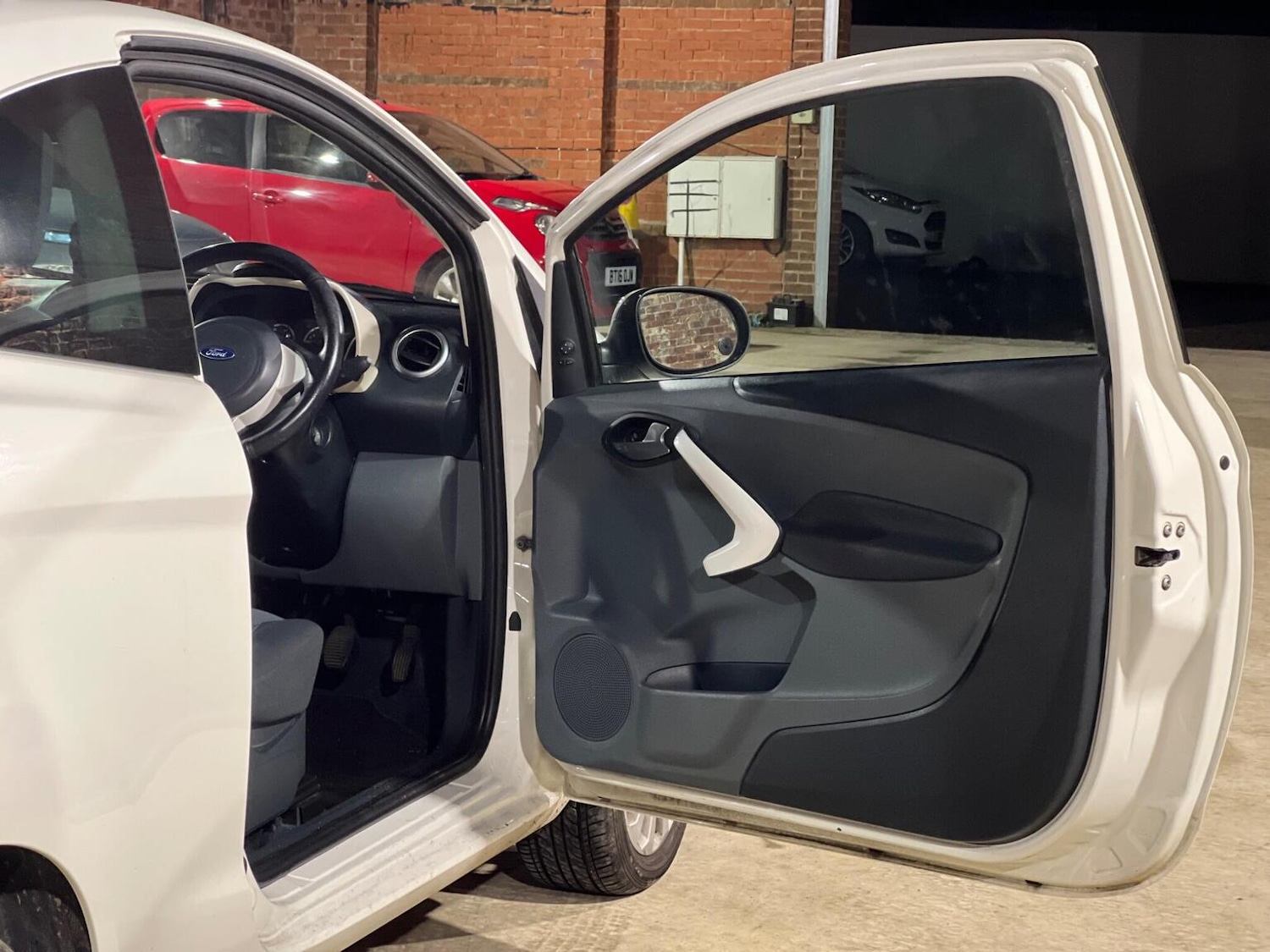 Used Ford Ka 2014 for sale - 76565140: Photo 13