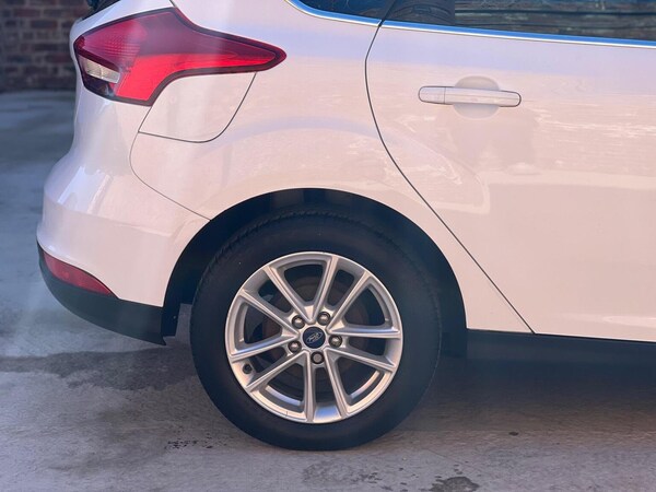 Used Ford Focus 2016 for sale - 76107339: Photo 14