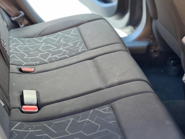 Used Peugeot 2008 2015 for sale - 76075975: Photo 19