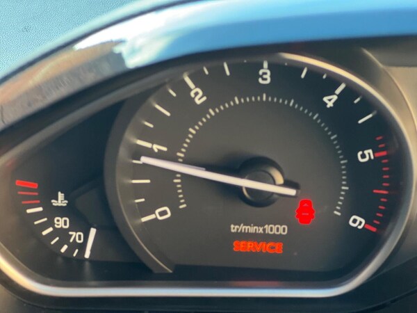 Used Peugeot 2008 2015 for sale - 76075975: Photo 42