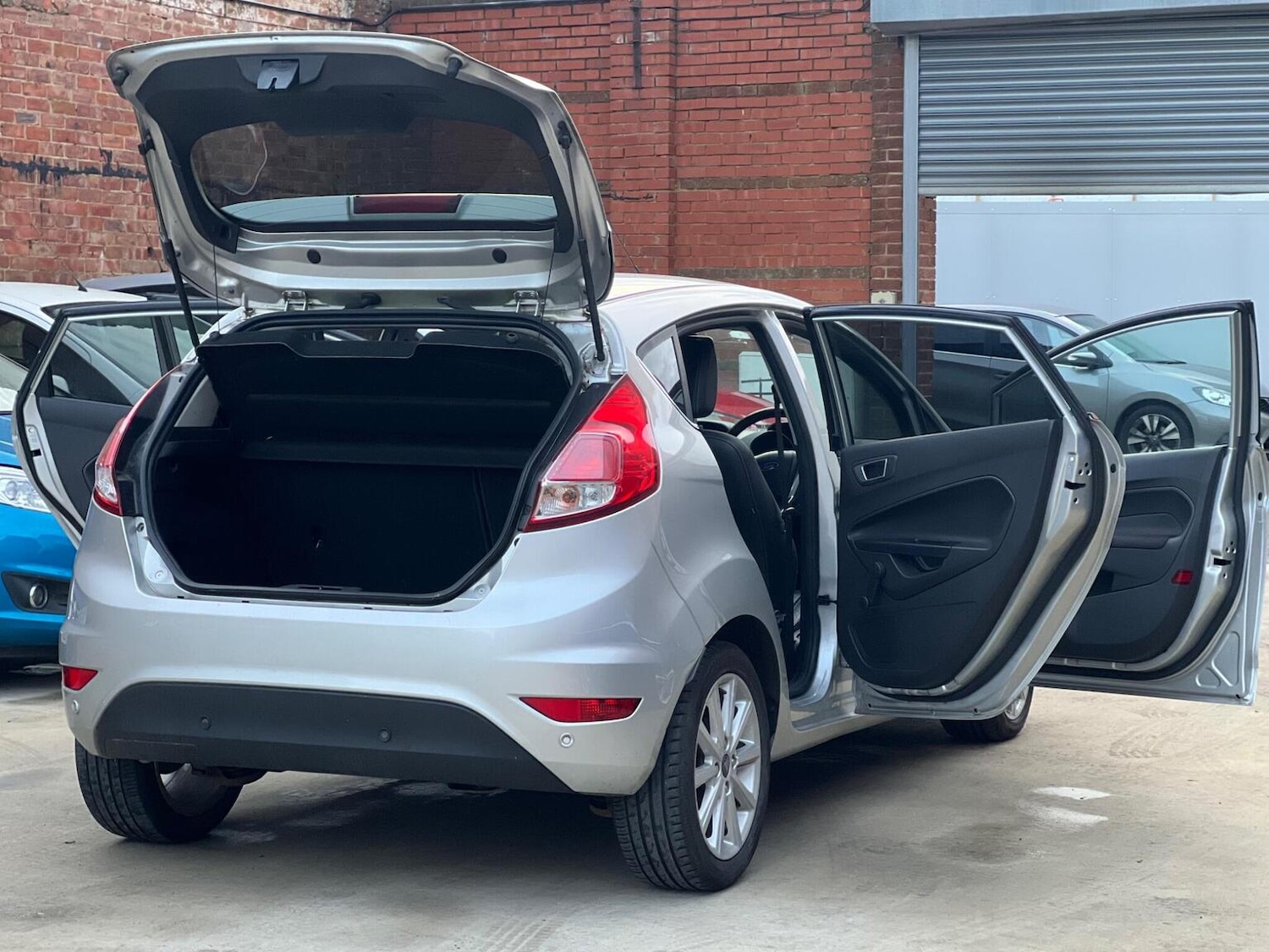 Used Ford Fiesta 2015 for sale - 76821580: Photo 14