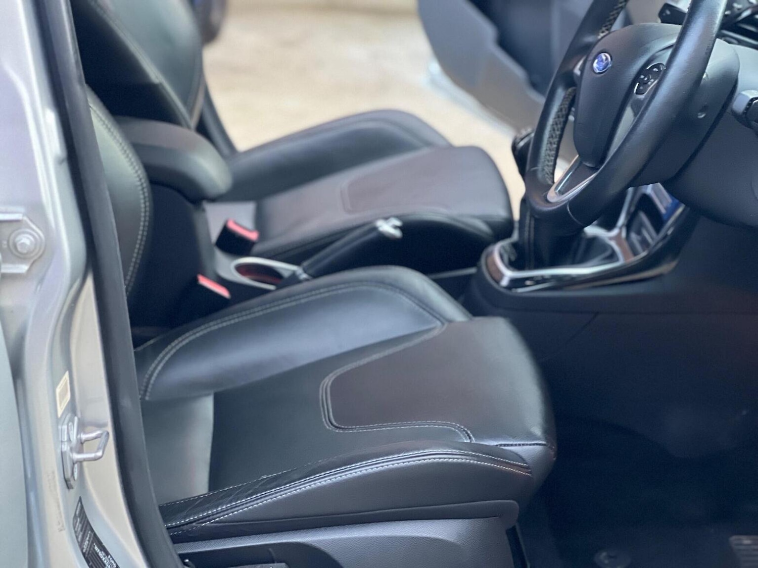 Used Ford Fiesta 2015 for sale - 76821580: Photo 22