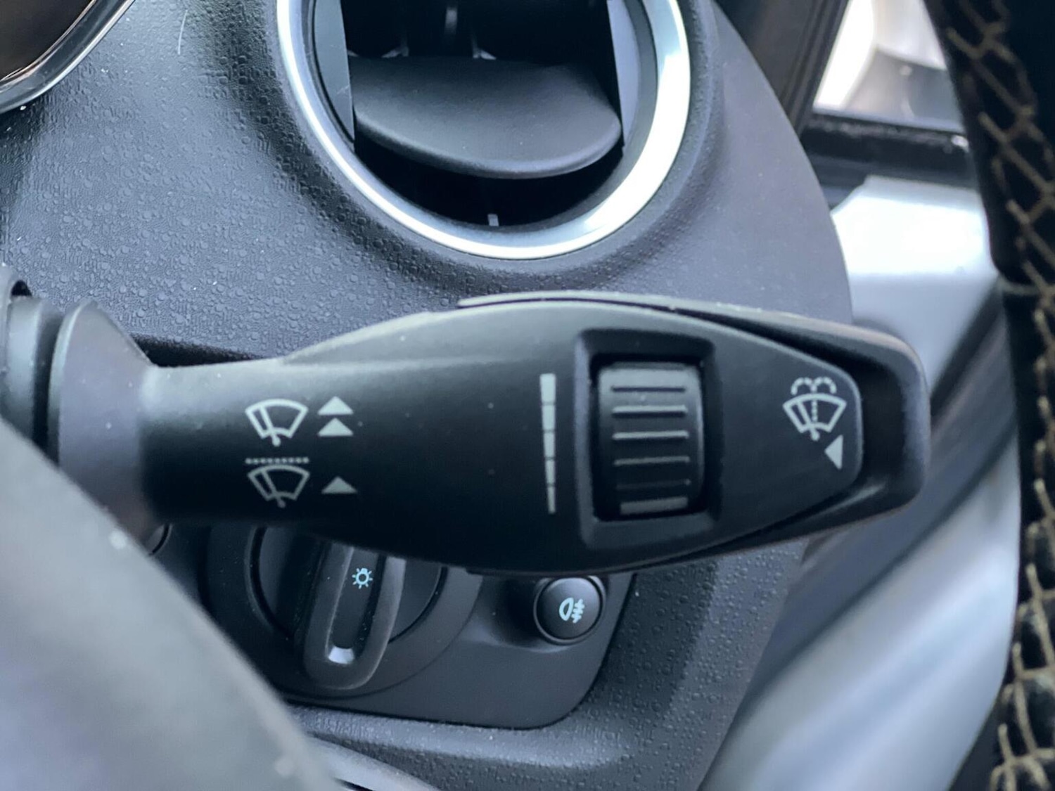 Used Ford Fiesta 2015 for sale - 76821580: Photo 28