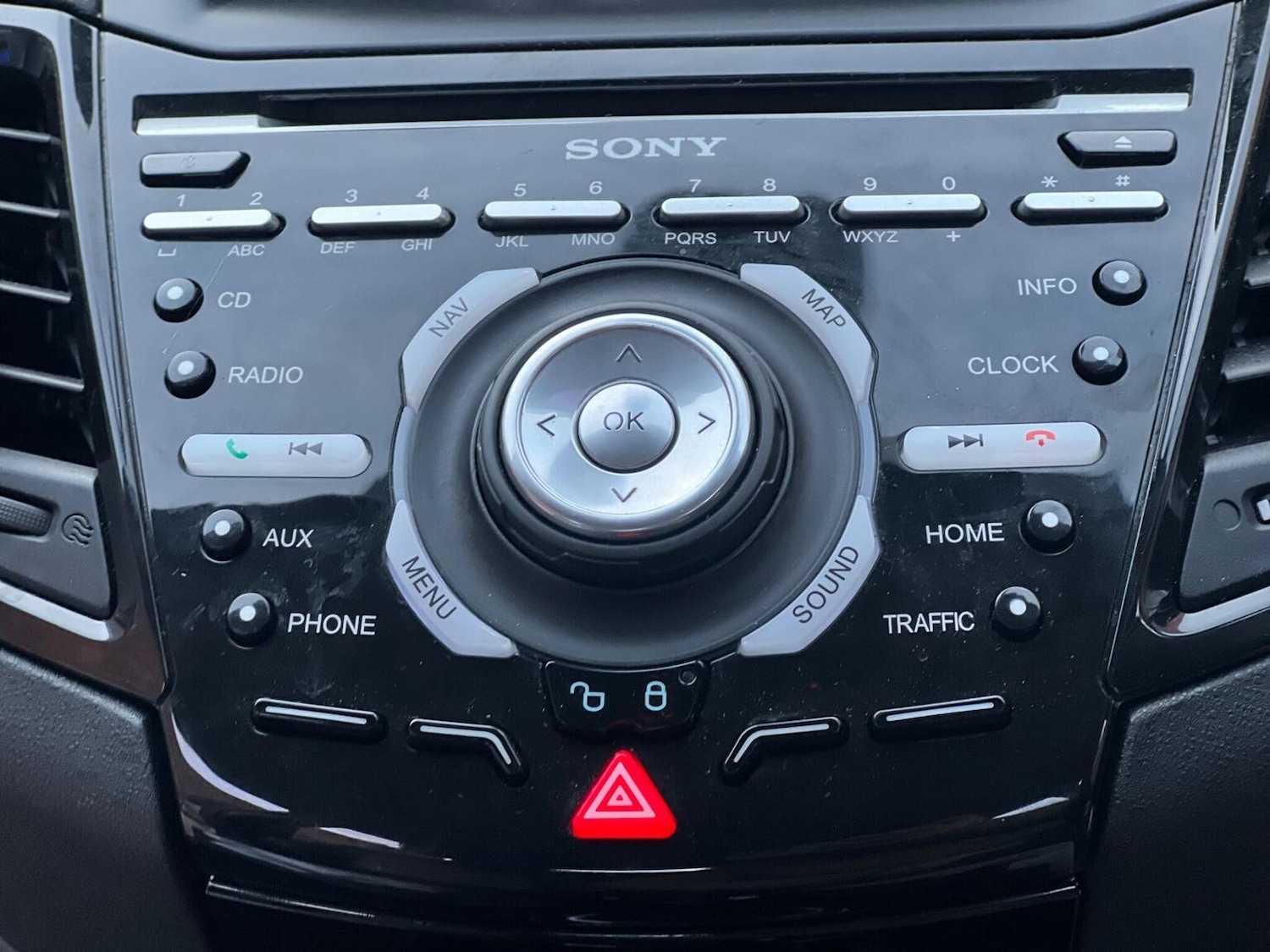 Used Ford Fiesta 2015 for sale - 76821580: Photo 34