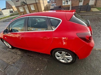 Used Vauxhall Astra 2015 for sale - 76583345: Photo