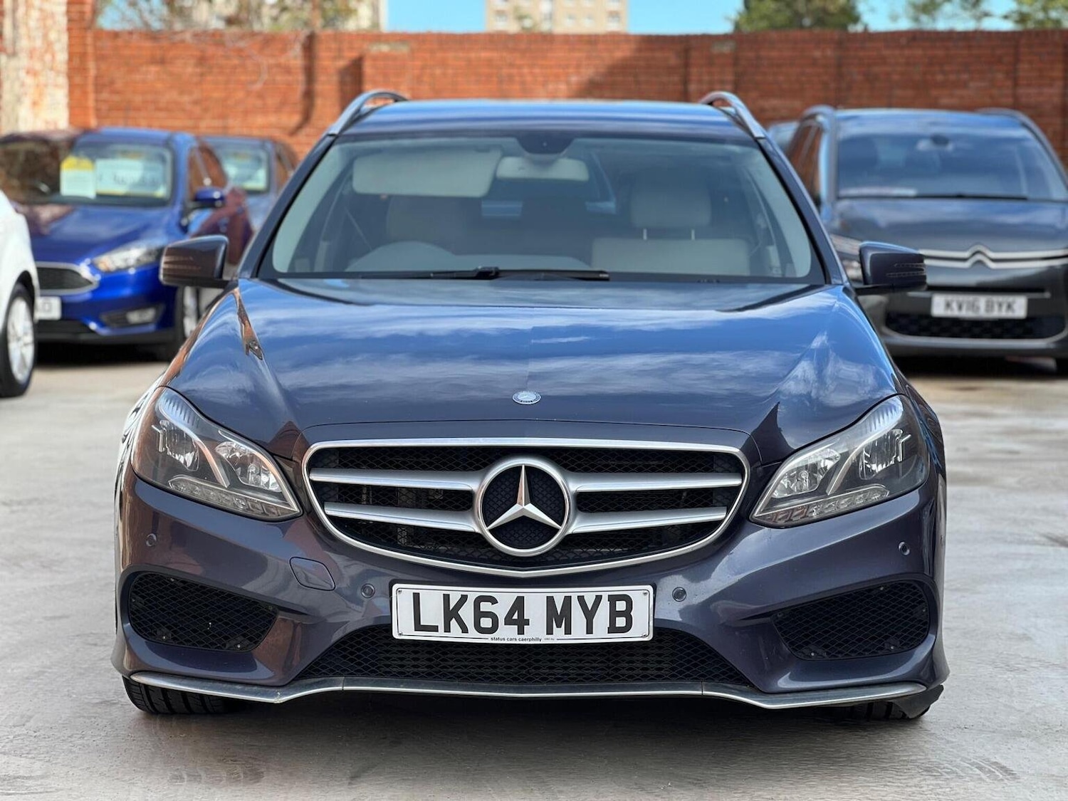Used Mercedes-Benz E-Class 2014 for sale - 76107294: Photo 3