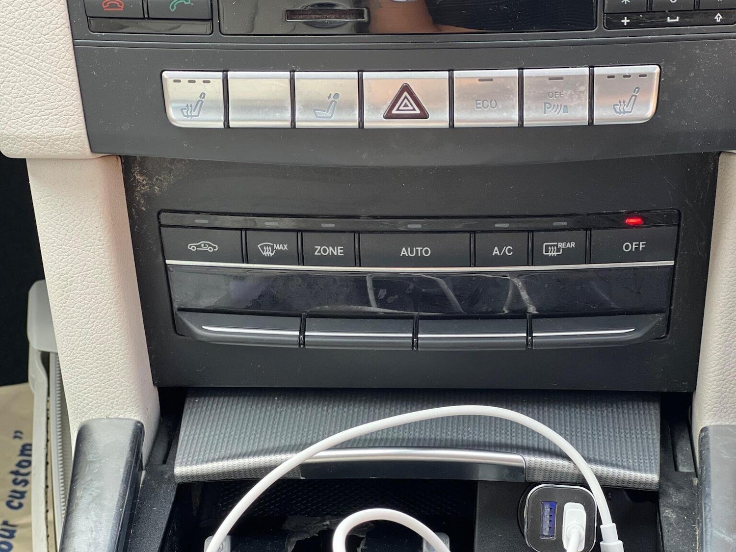 Used Mercedes-Benz E-Class 2014 for sale - 76107294: Photo 40