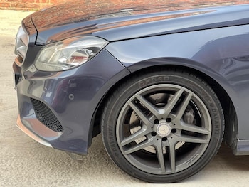 Used Mercedes-Benz E-Class 2014 for sale - 76107294: Photo