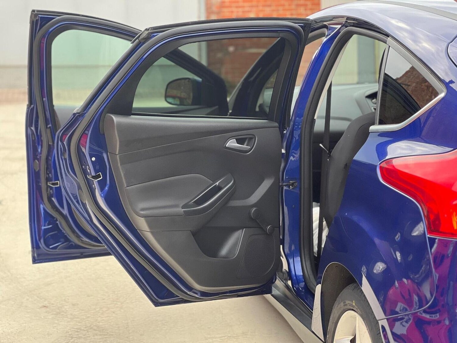 Used Ford Focus 2017 for sale - 75587226: Photo 18