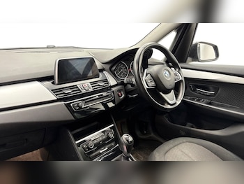 Used BMW 2 Series 2018 for sale - 78908268: Photo