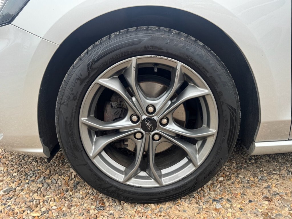 Used Ford Focus 2019 for sale - 76163223: Photo 14