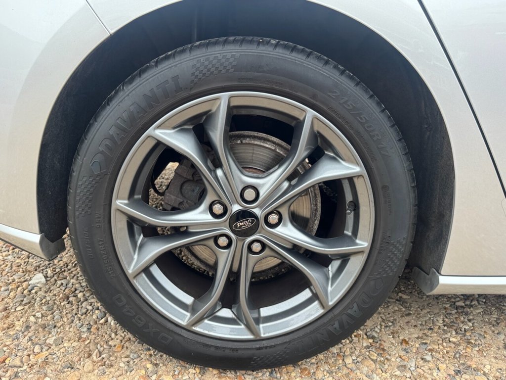 Used Ford Focus 2019 for sale - 76163223: Photo 16