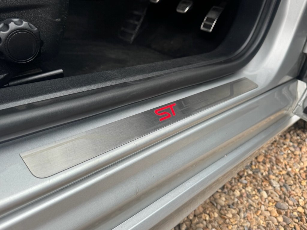 Used Ford Focus 2019 for sale - 76163223: Photo 28