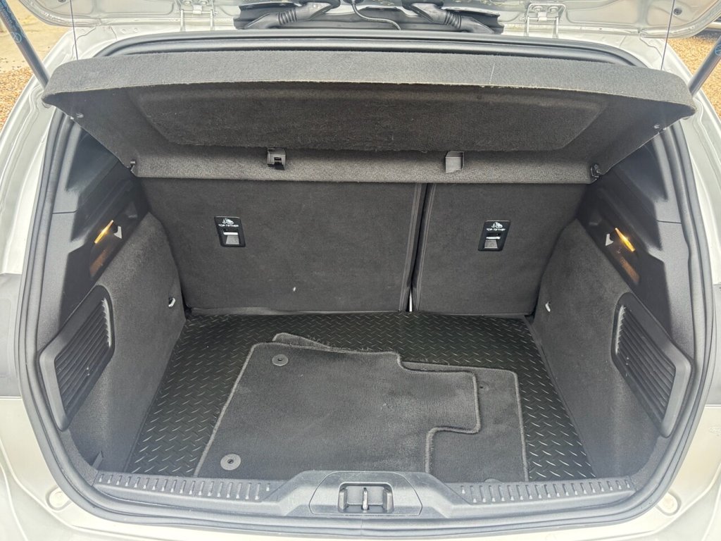 Used Ford Focus 2019 for sale - 76163223: Photo 7