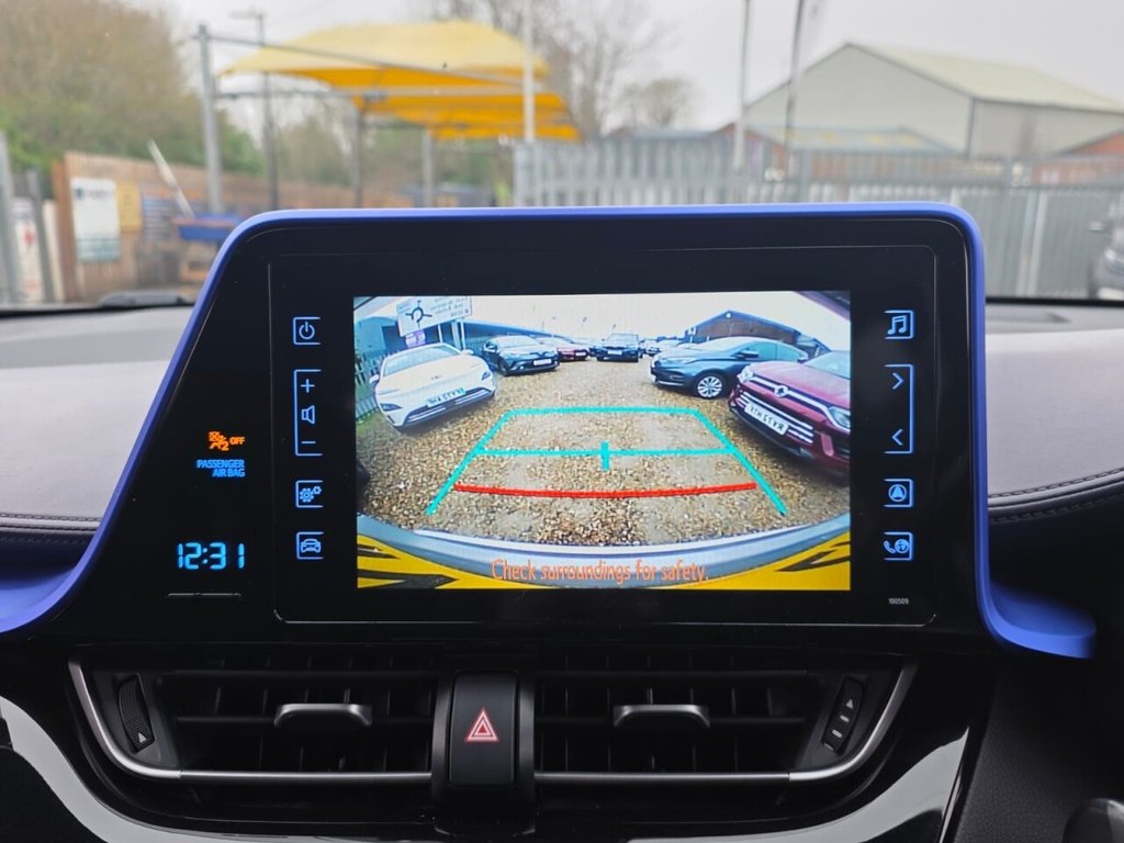 Used Toyota C-HR 2017 for sale - 77122334: Photo 22