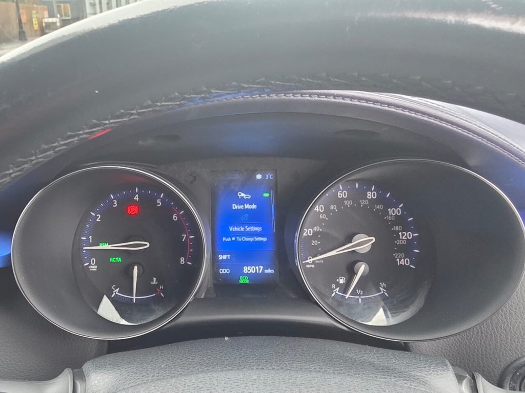 Used Toyota C-HR 2017 for sale - 77122334: Photo 29