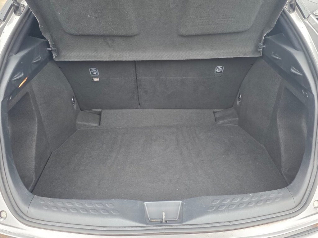 Used Toyota C-HR 2017 for sale - 77122334: Photo 9