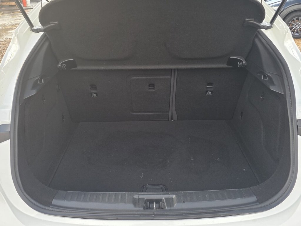 Used Infiniti Q30 2017 for sale - 77572112: Photo 10