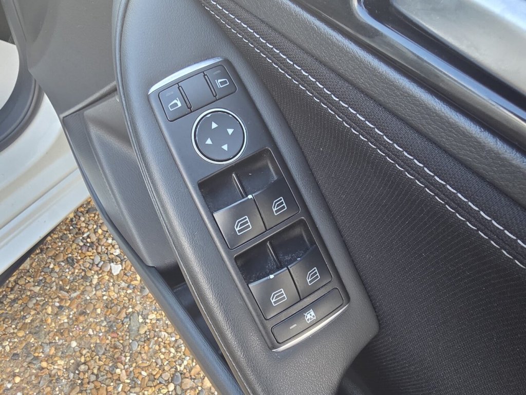 Used Infiniti Q30 2017 for sale - 77572112: Photo 23