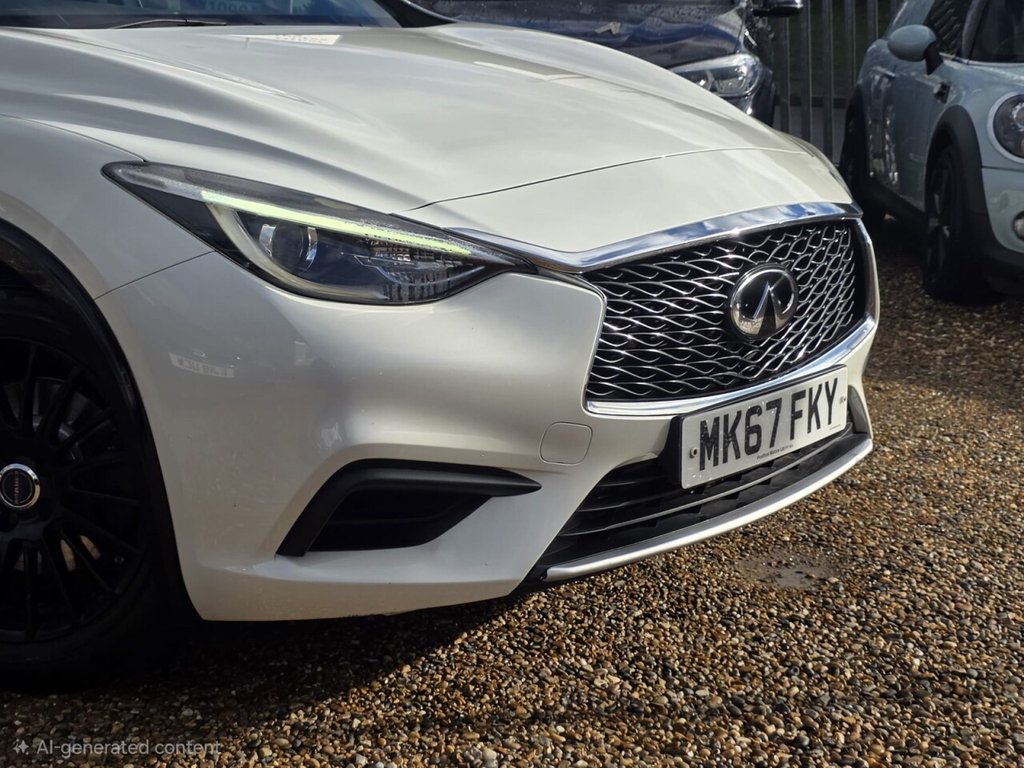 Used Infiniti Q30 2017 for sale - 77572112: Photo 3