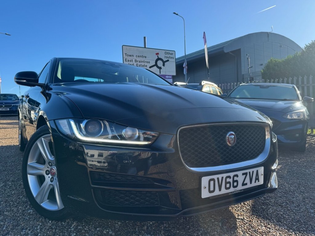 Used Jaguar XE 2016 for sale - 76642599: Photo 1