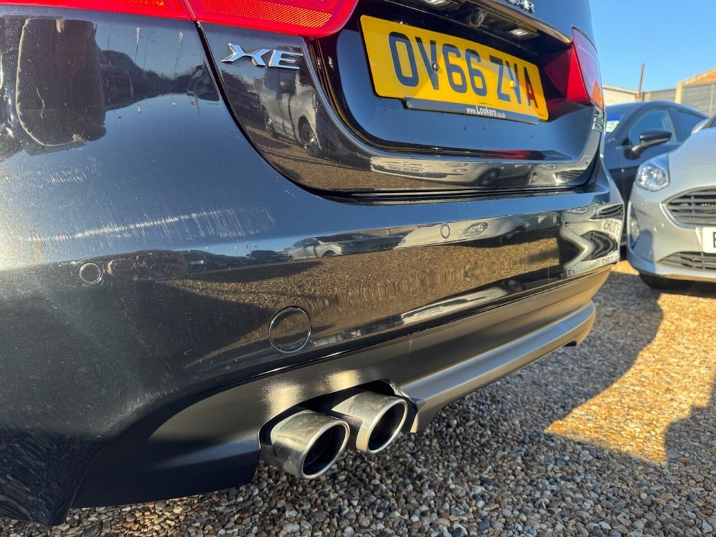 Used Jaguar XE 2016 for sale - 76642599: Photo 11