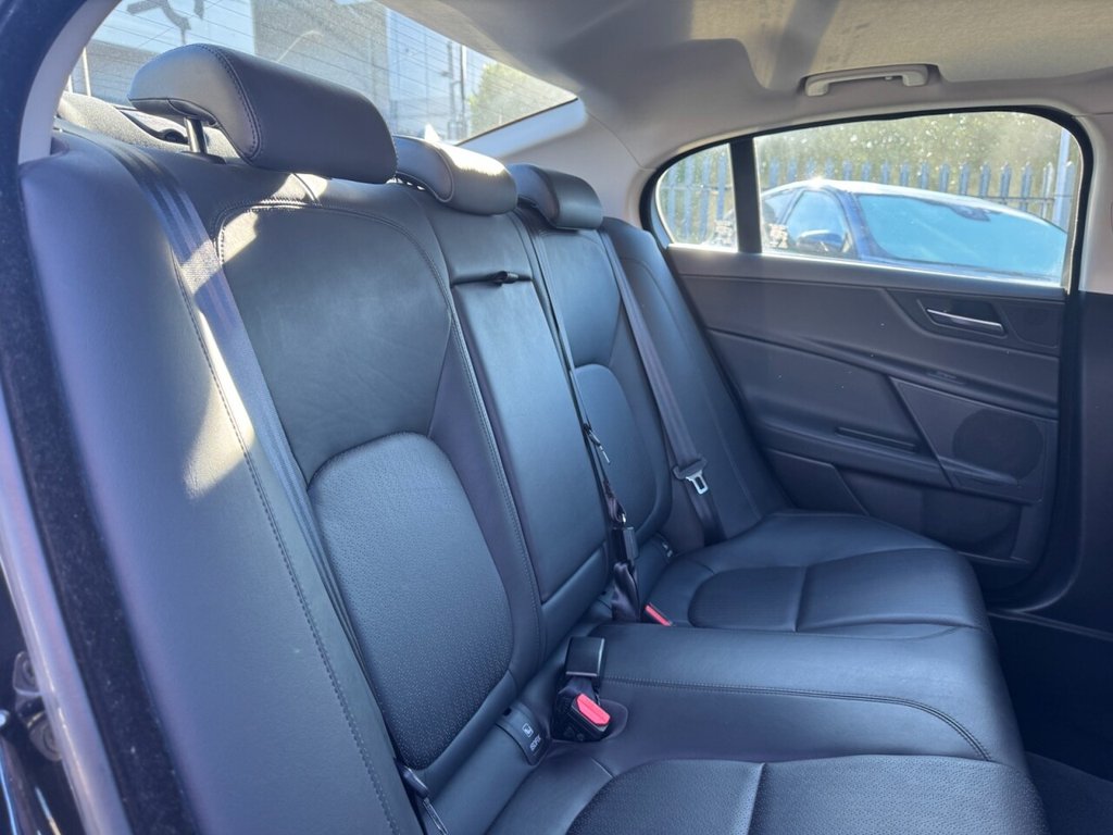 Used Jaguar XE 2016 for sale - 76642599: Photo 23