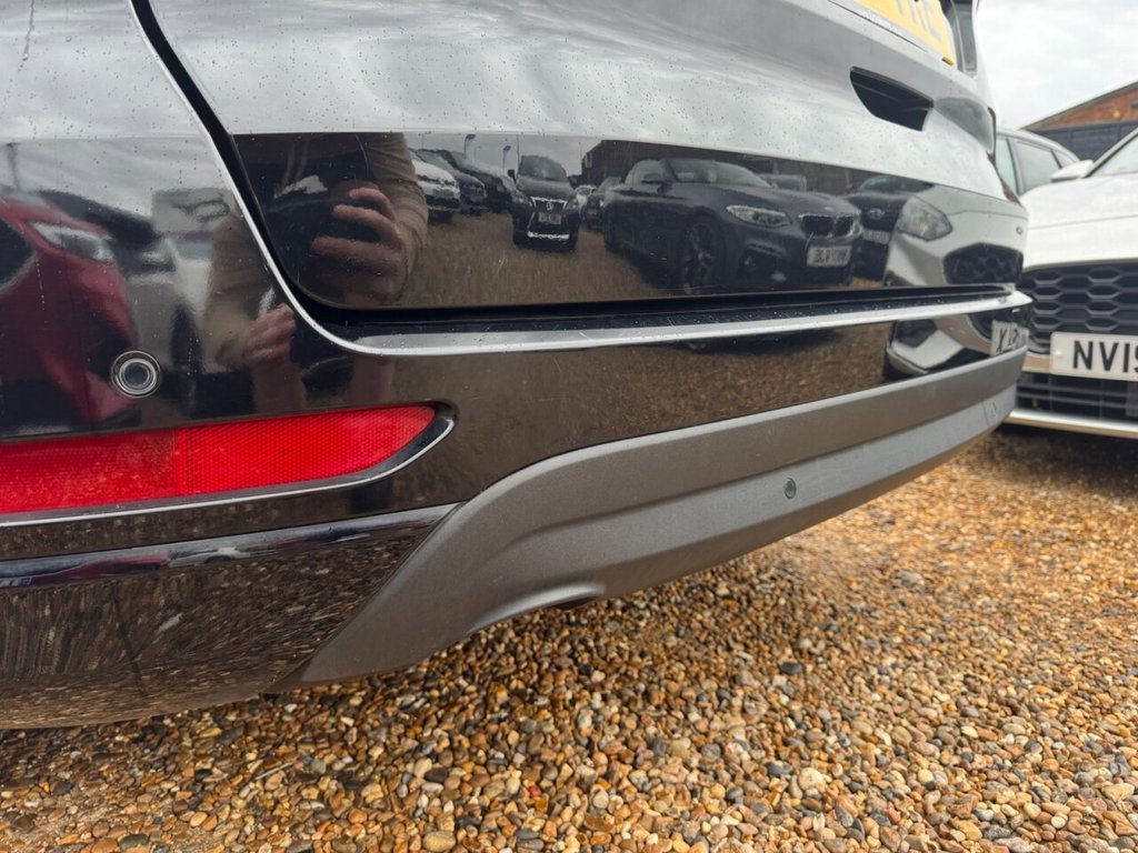 Used Ford S-Max 2017 for sale - 76496711: Photo 10