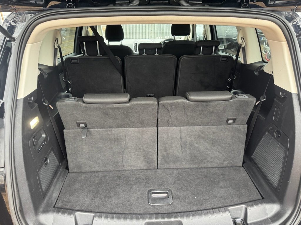 Used Ford S-Max 2017 for sale - 76496711: Photo 14