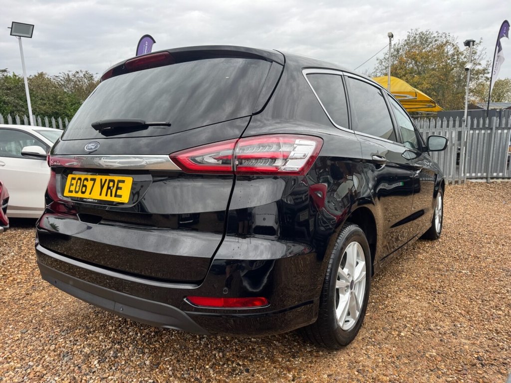 Used Ford S-Max 2017 for sale - 76496711: Photo 4