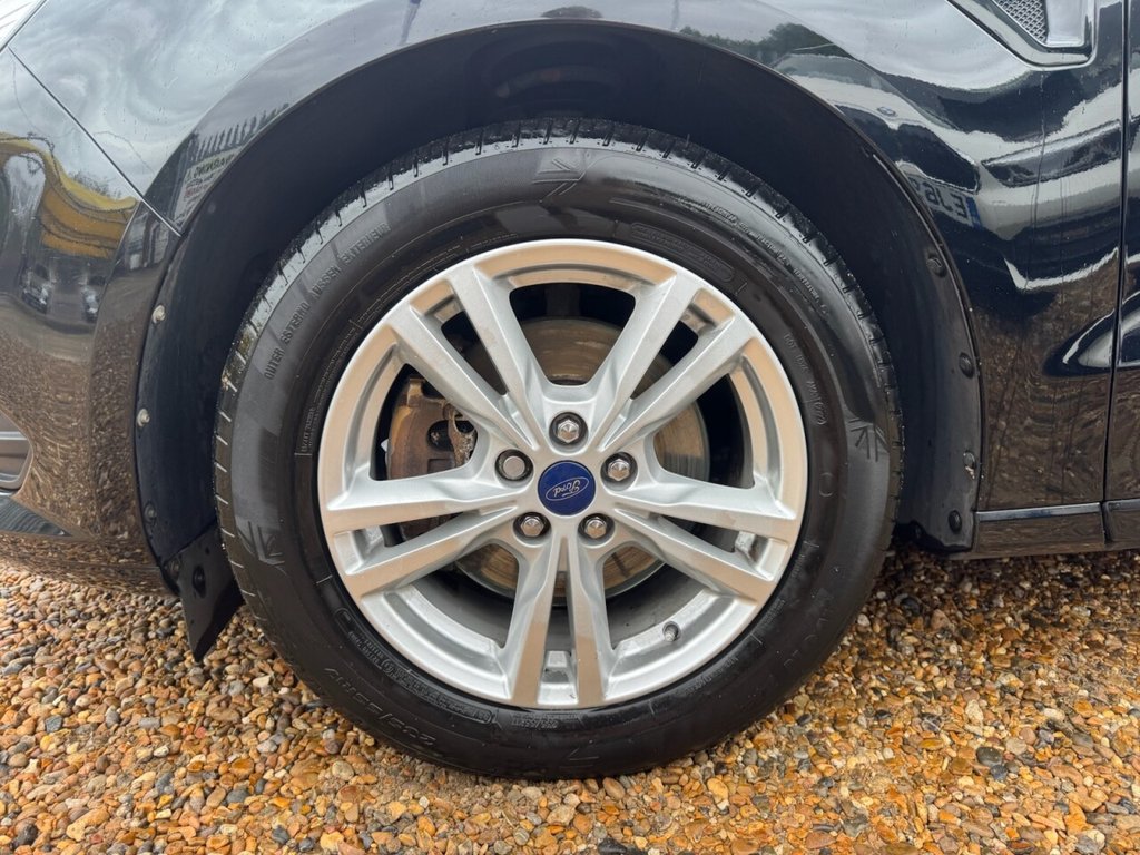 Used Ford S-Max 2017 for sale - 76496711: Photo 8