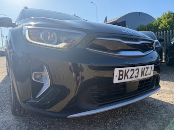 Used Kia Stonic 2023 for sale - 79409148: Photo
