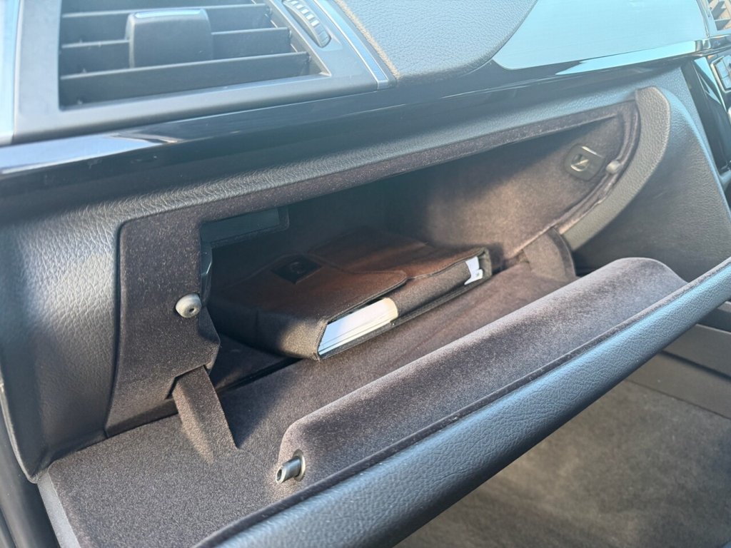 Used BMW 3 Series 2018 for sale - 76986149: Photo 19