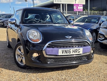 MINI Hatch feature image