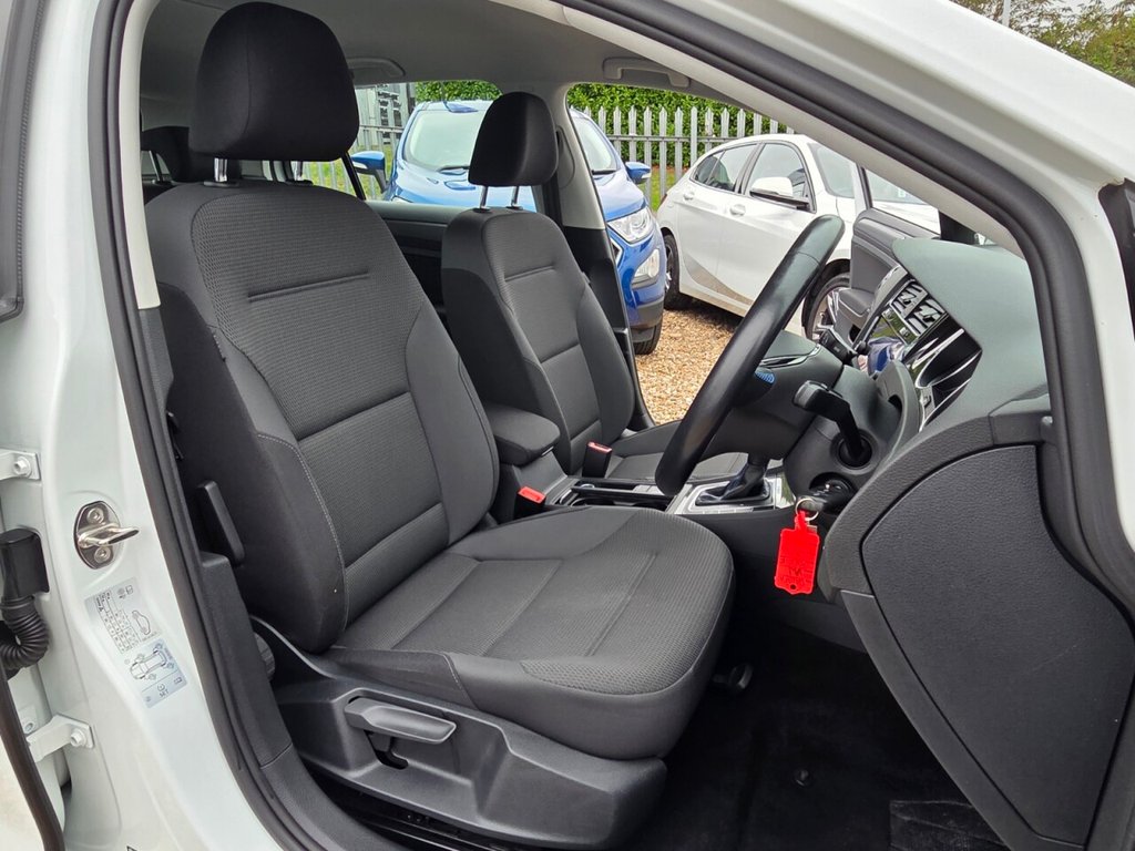 Used Volkswagen Golf 2020 for sale - 76163059: Photo 15