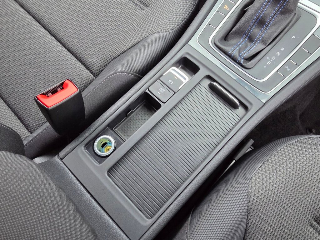 Used Volkswagen Golf 2020 for sale - 76163059: Photo 23