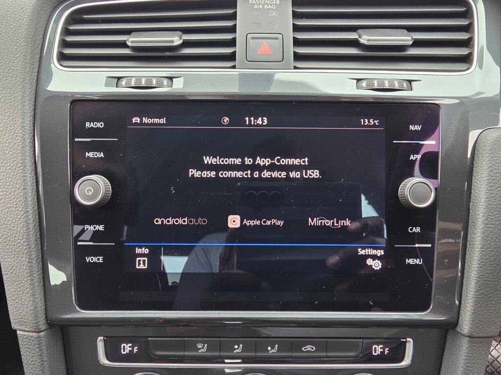 Used Volkswagen Golf 2020 for sale - 76163059: Photo 26