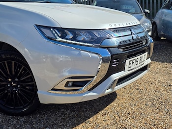 Used Mitsubishi Outlander 2019 for sale - 76068890: Photo