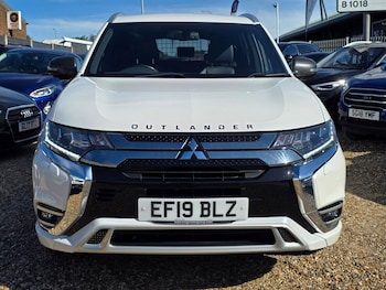 Used Mitsubishi Outlander 2019 for sale - 76068890: Photo