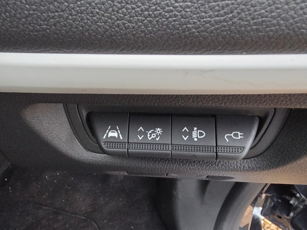 Used Renault Zoe 2021 for sale - 76783794: Photo 30