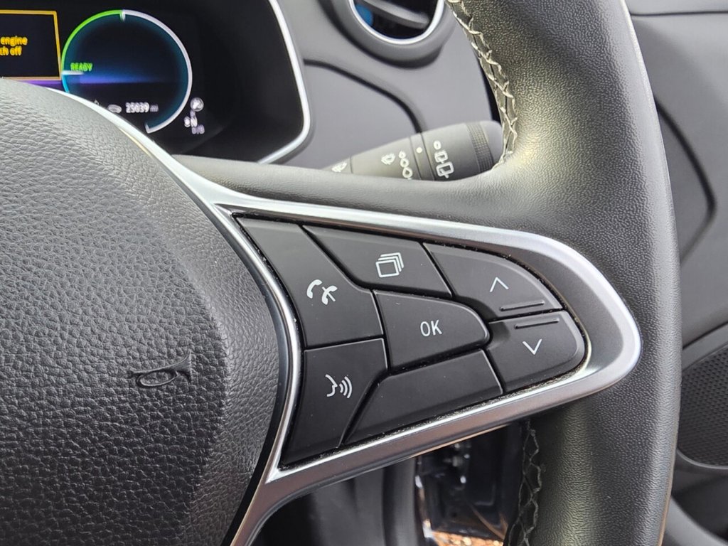 Used Renault Zoe 2021 for sale - 76783794: Photo 36